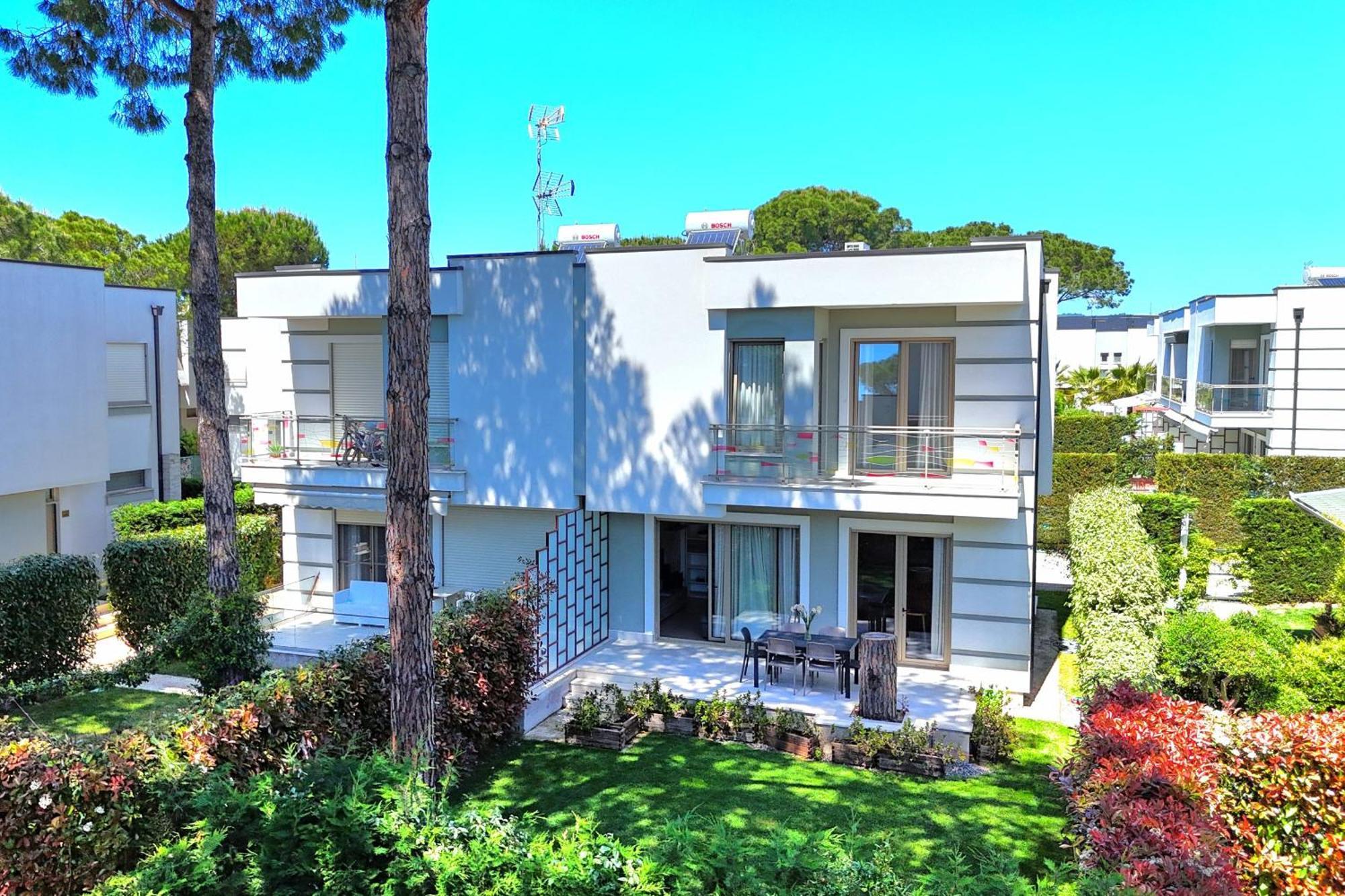 Modern Villas At Perla Resort Durrës Esterno foto
